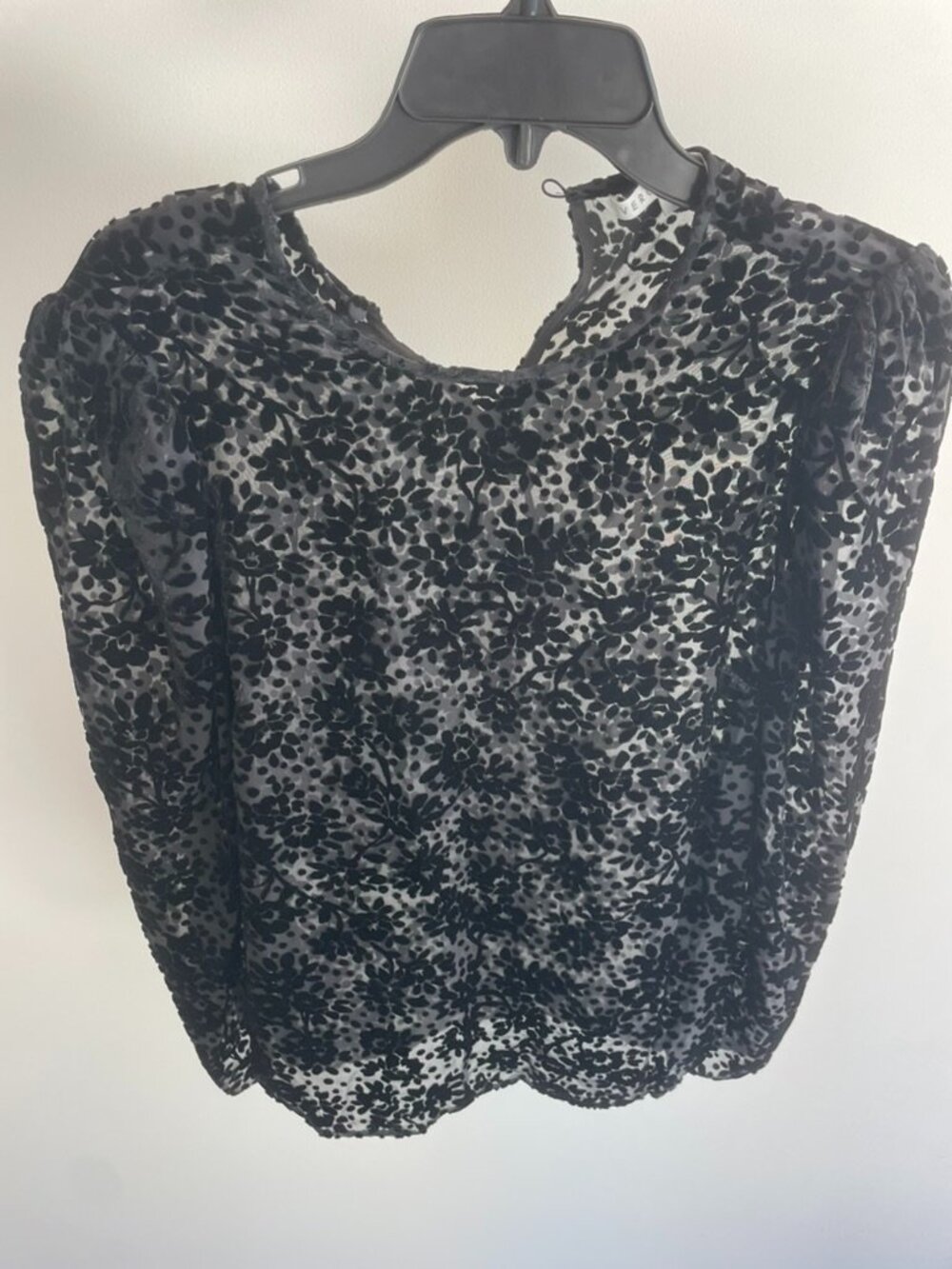 Veronica Beard Reverie Burnout Velvet Floral Blouse Black Semi Sheer Size 2